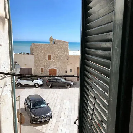 Rocca Sul Mare Ξενοδοχείο *
