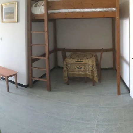 Rocca Sul Mare فندق فيستَ