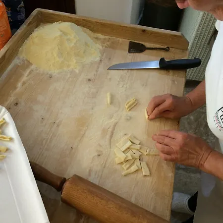 Rocca Sul Mare فيستَ