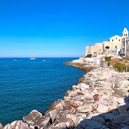 Rocca Sul Mare *