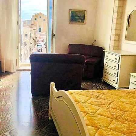 Rocca Sul Mare * Вьесте