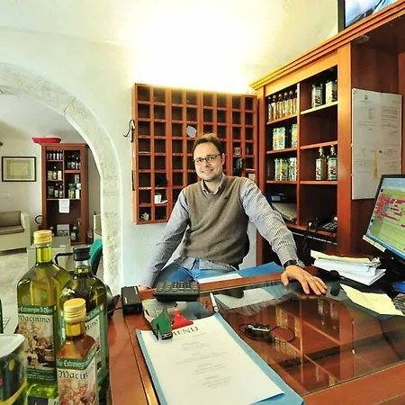 Rocca Sul Mare Hotel *