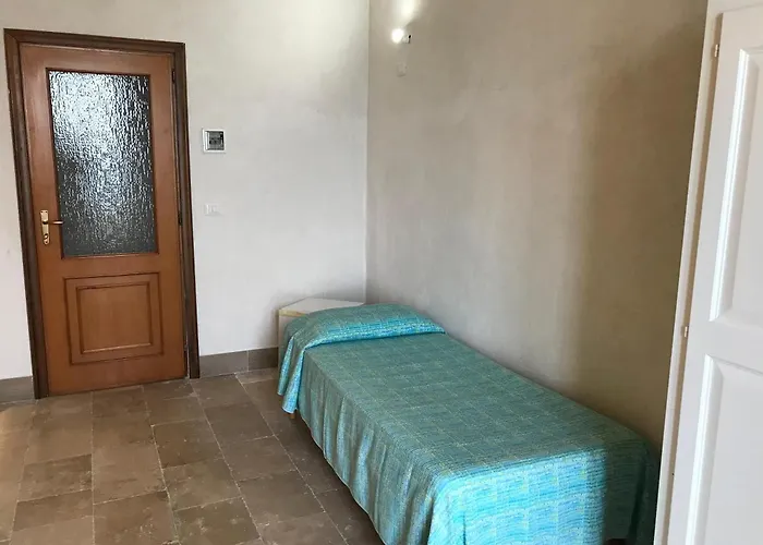 Rocca Sul Mare Hotel *