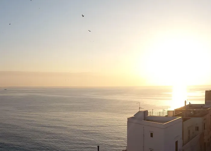 Rocca Sul Mare Hotel *